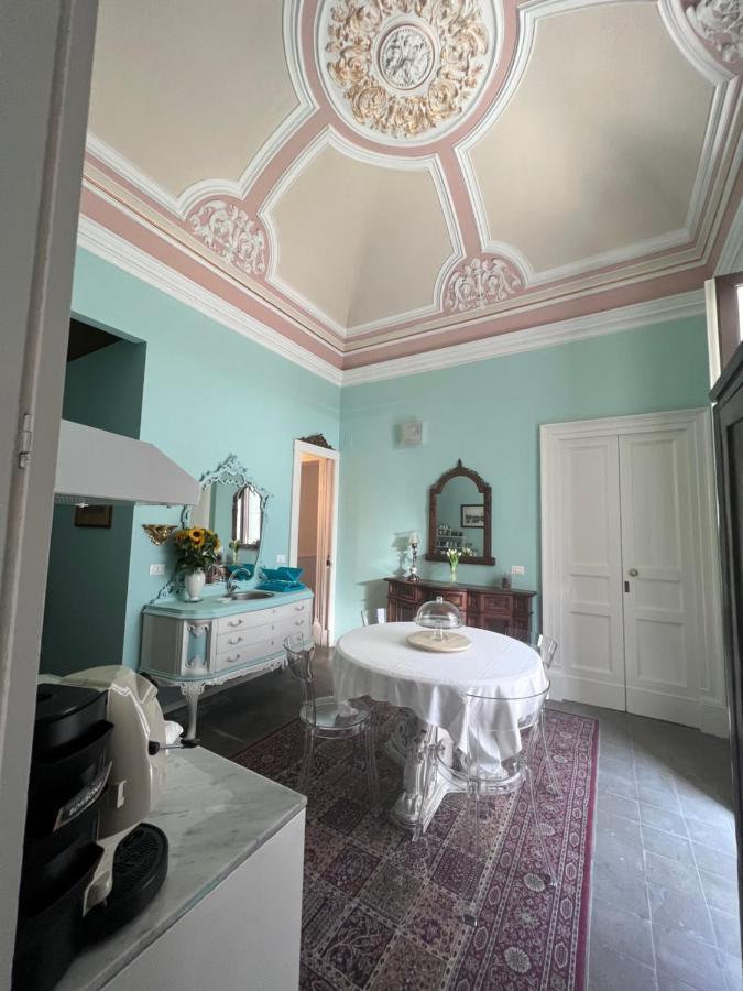 Sofia Katane Suites CTA Exteriör bild
