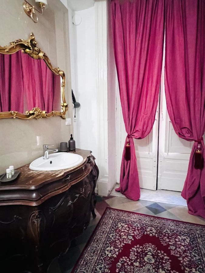 Sofia Katane Suites CTA Exteriör bild