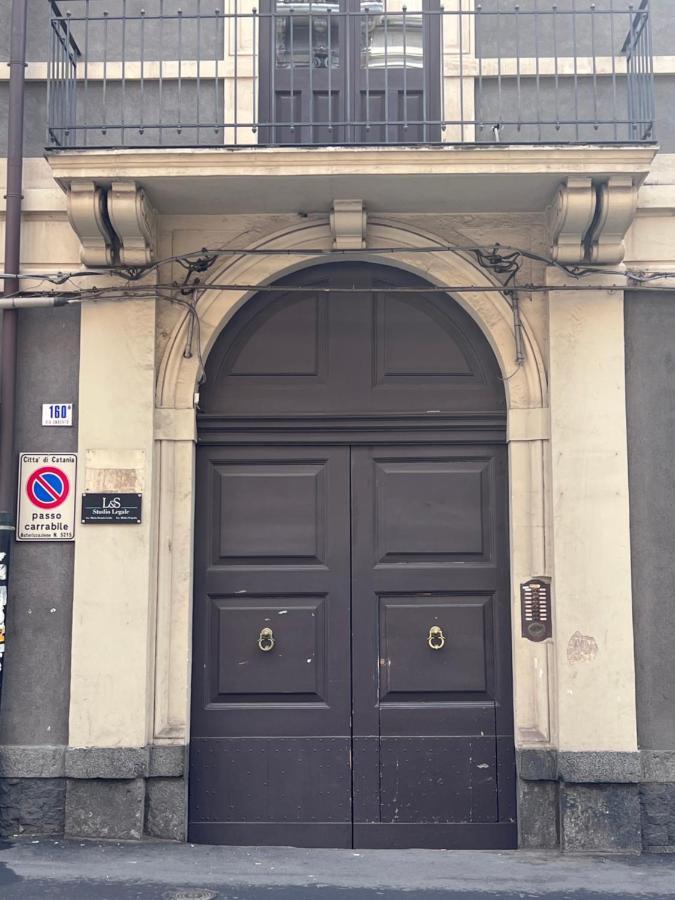 Sofia Katane Suites CTA Exteriör bild